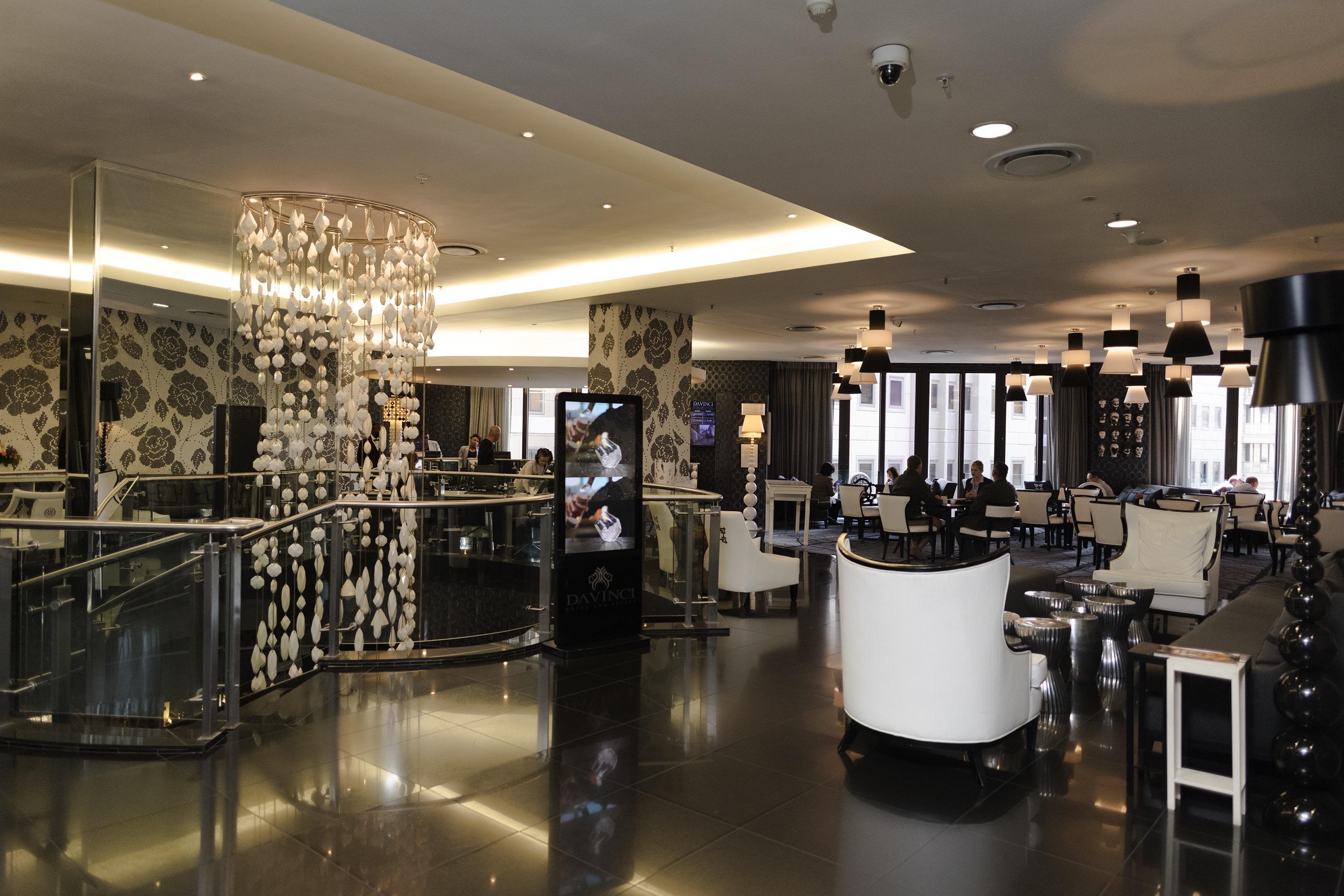 Davinci On Nelson Mandela Square 5*
