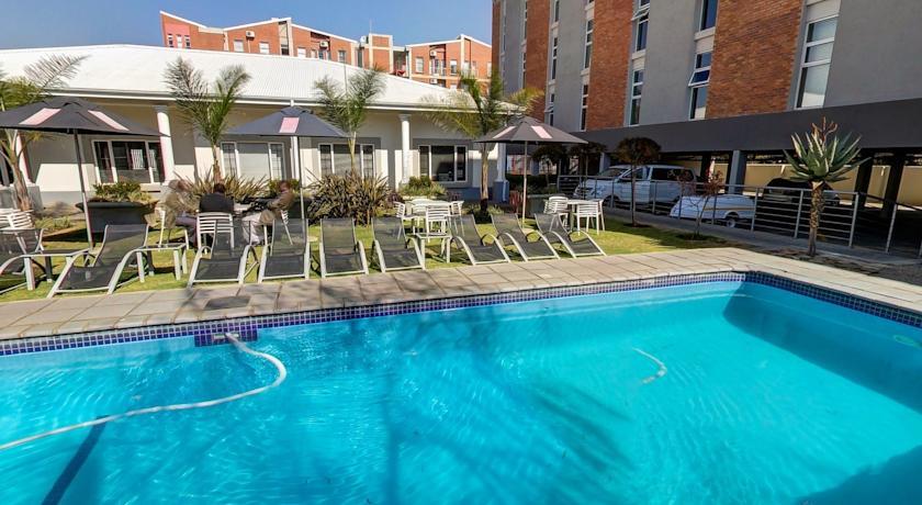 Life Hotels Jhb International