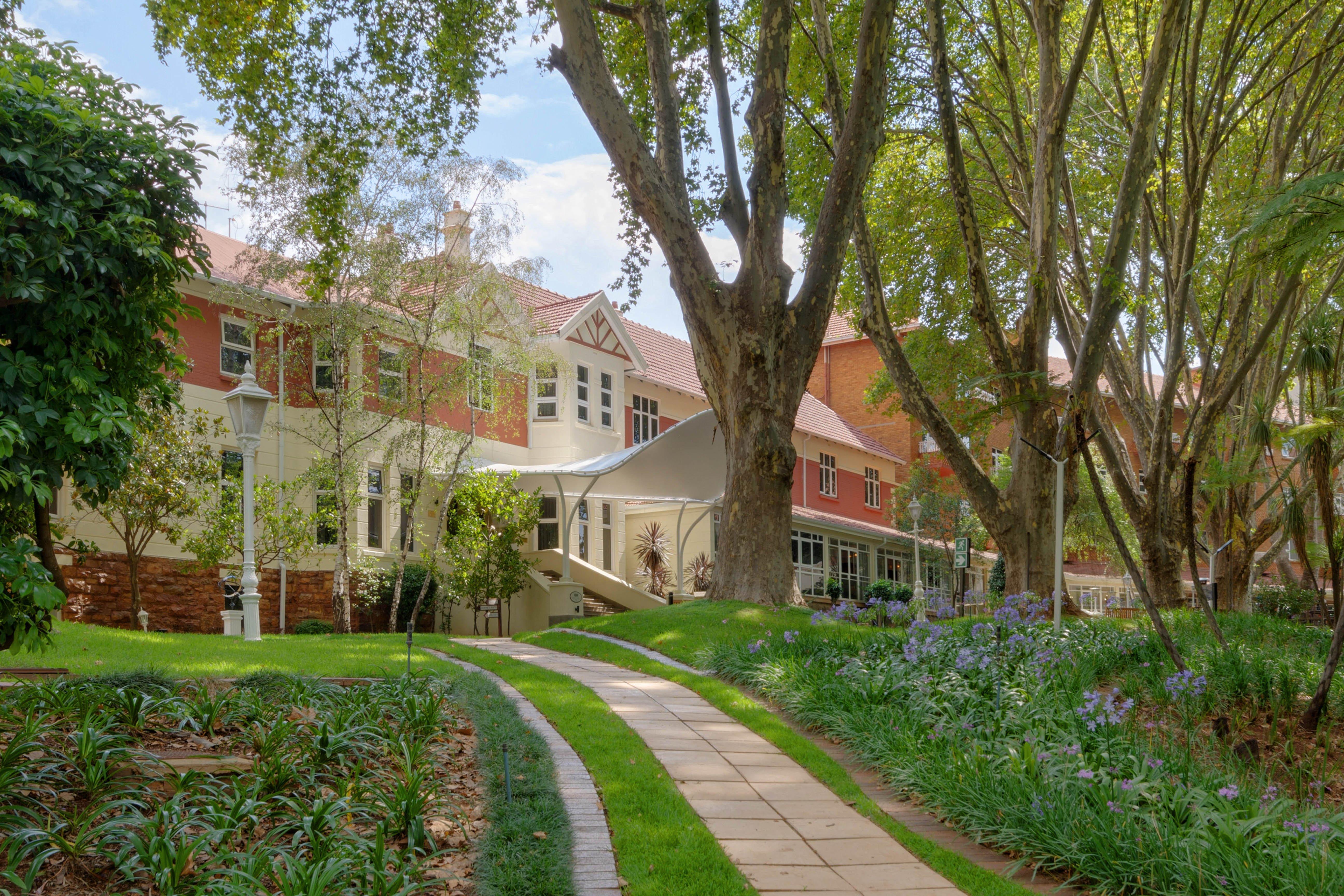 - Sunnyside Park By Ihg Johannesburg