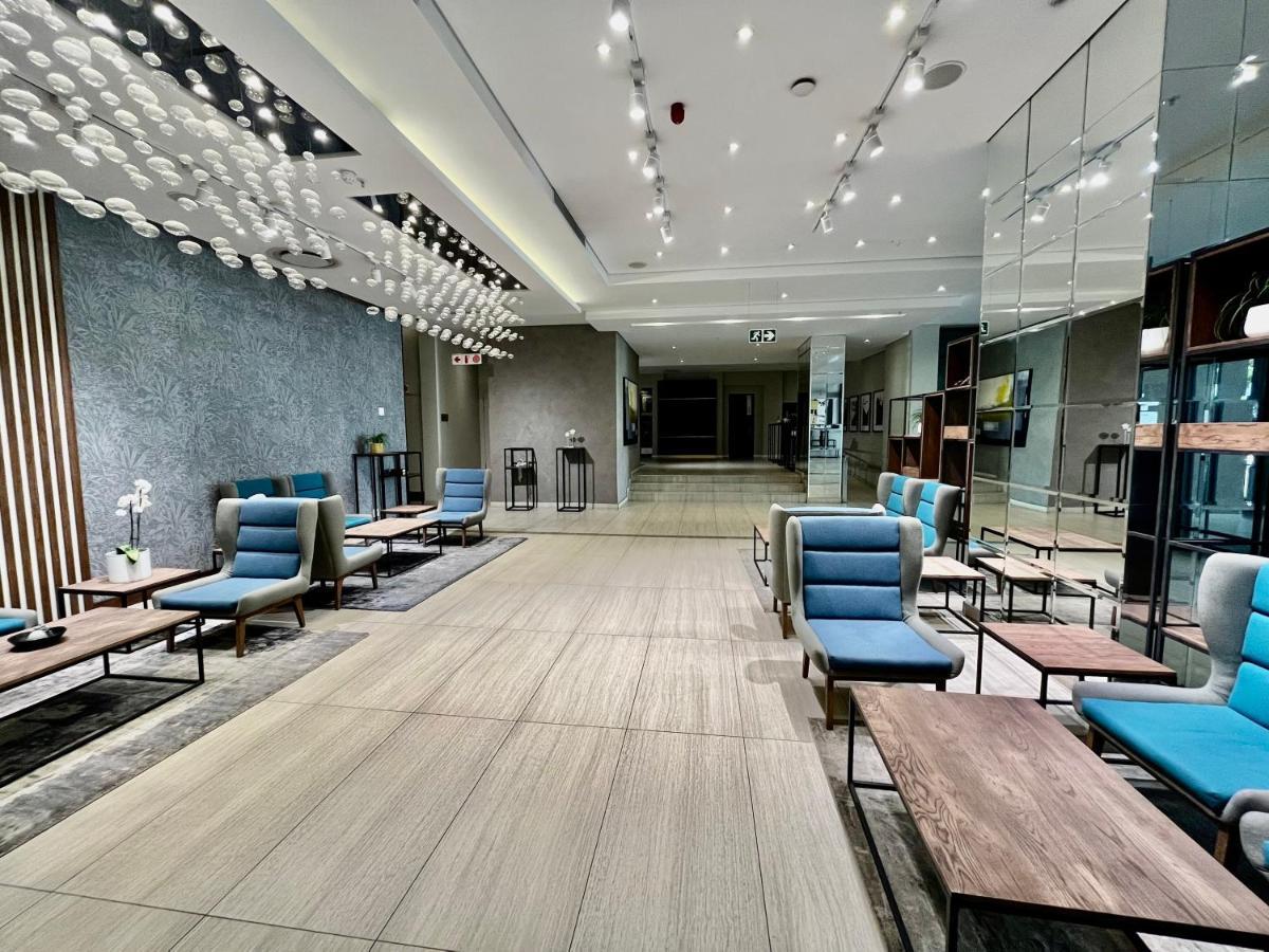 Căn hộ A Cozy At Sandton Skye *