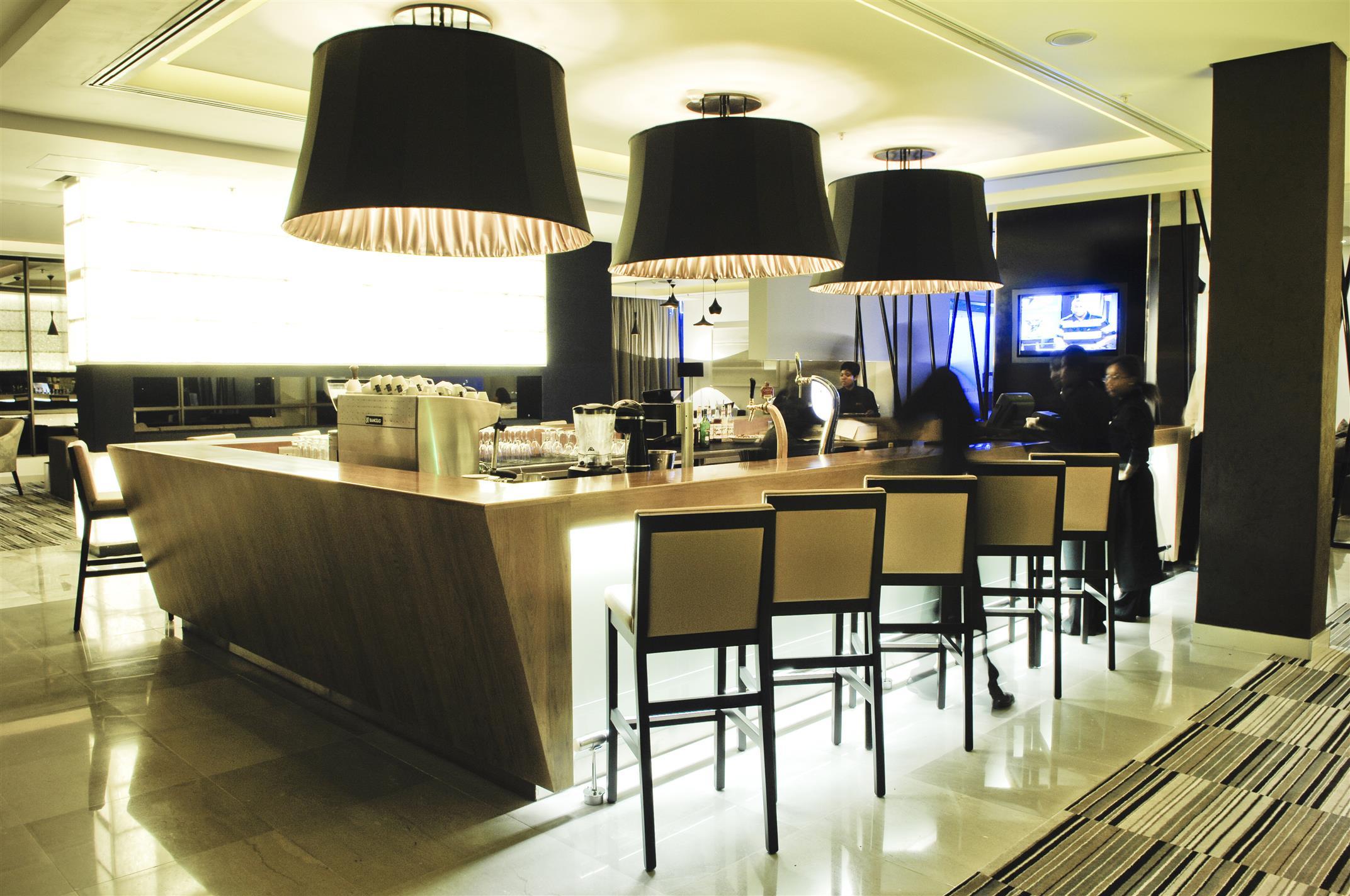 Southern Sun Hyde Park Sandton Khách sạn Johannesburg