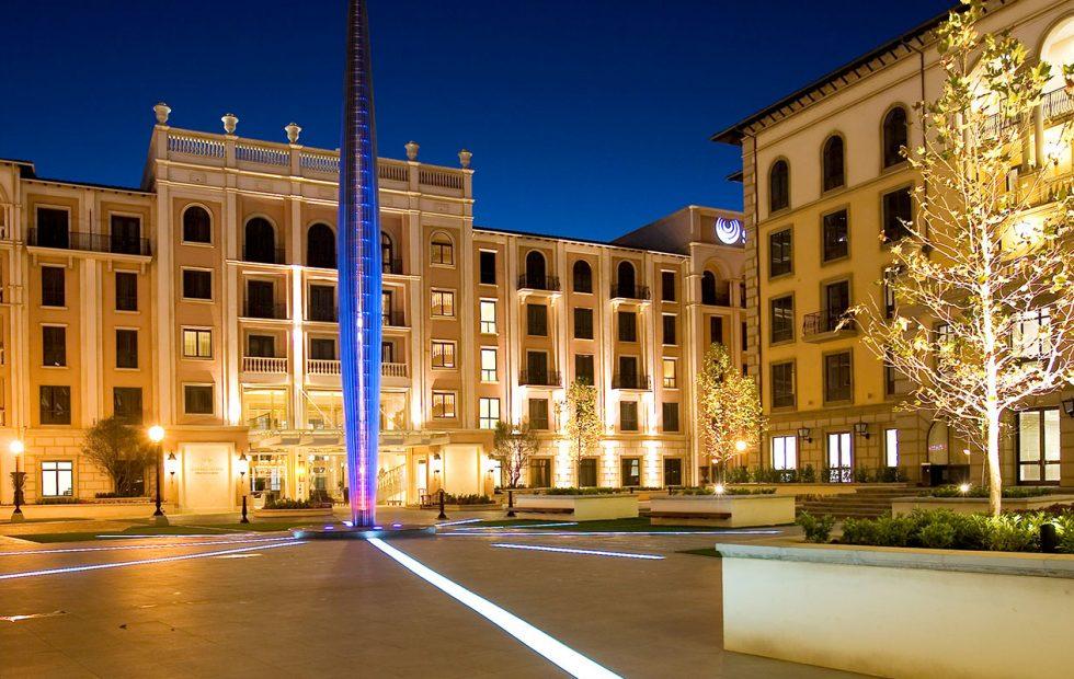 Pivot Montecasino Hotel 4*