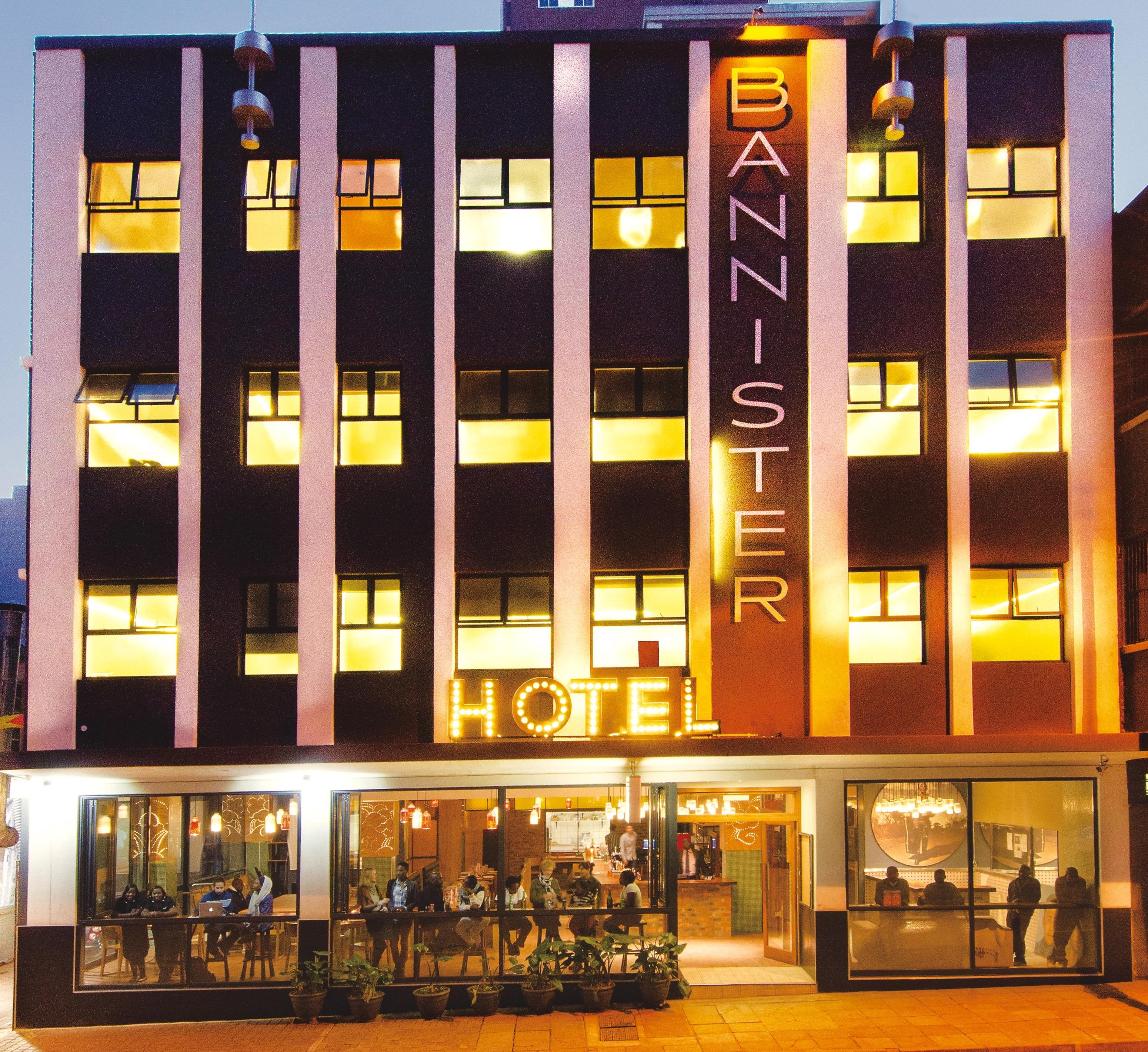 Bannister Hotel 3*