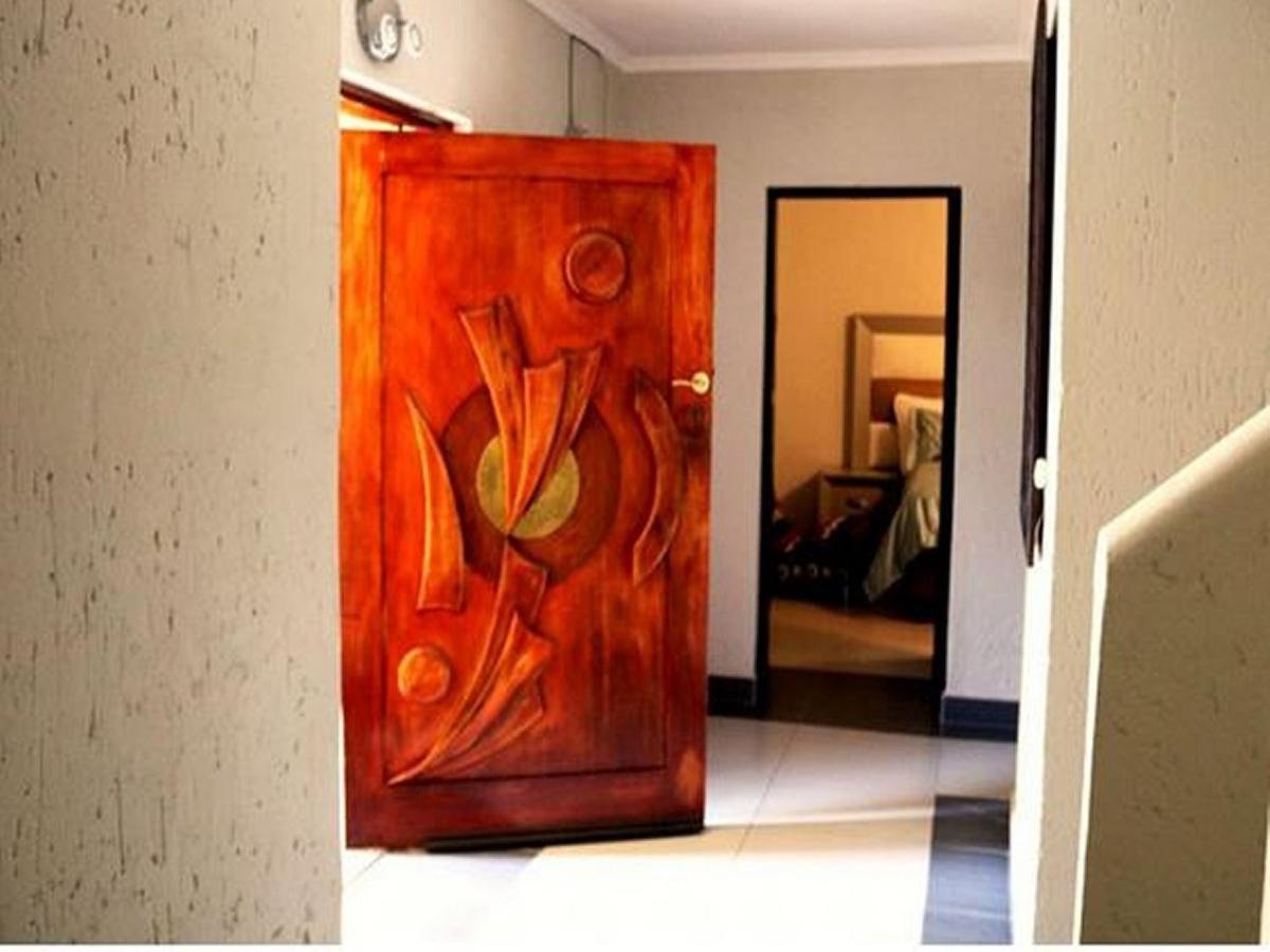 Resort Pelonngwe Wellness Retreat & Johannesburg