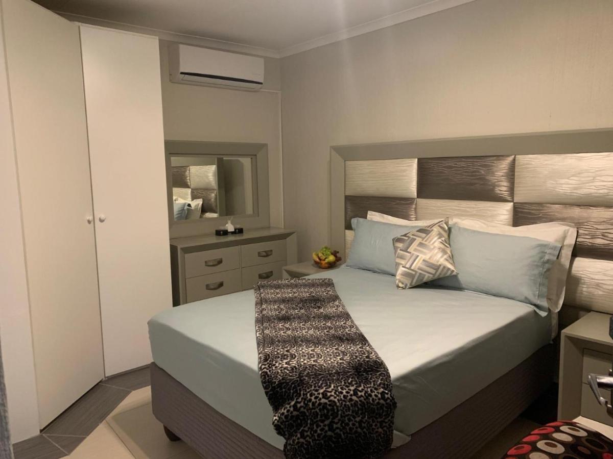 Pelonngwe Wellness Retreat & Johannesburg