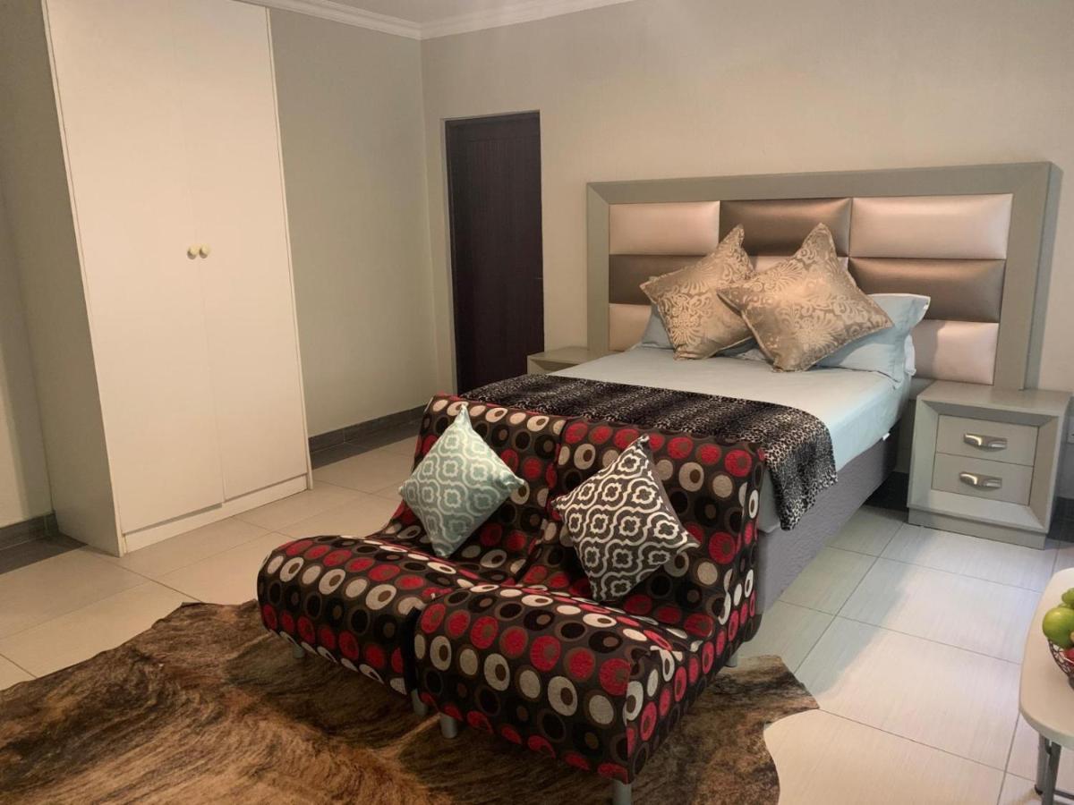 Resort Pelonngwe Wellness Retreat & Johannesburg