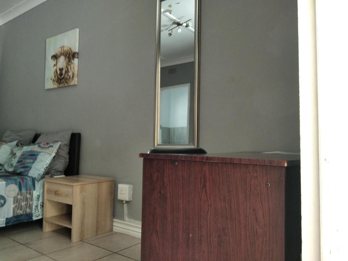 Velindo Guest Apartment *