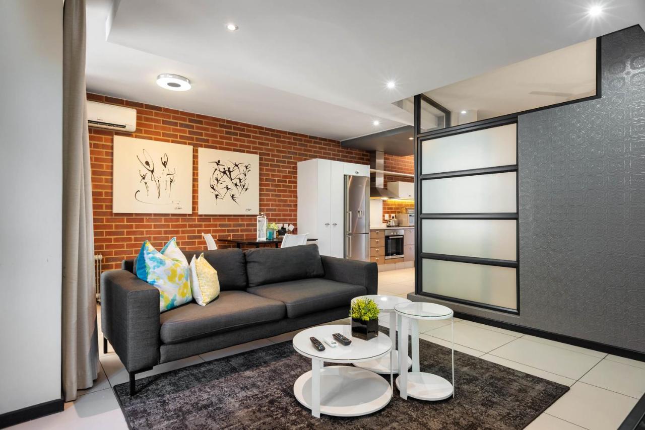 Apartment Cag The Vantage Rosebank *
