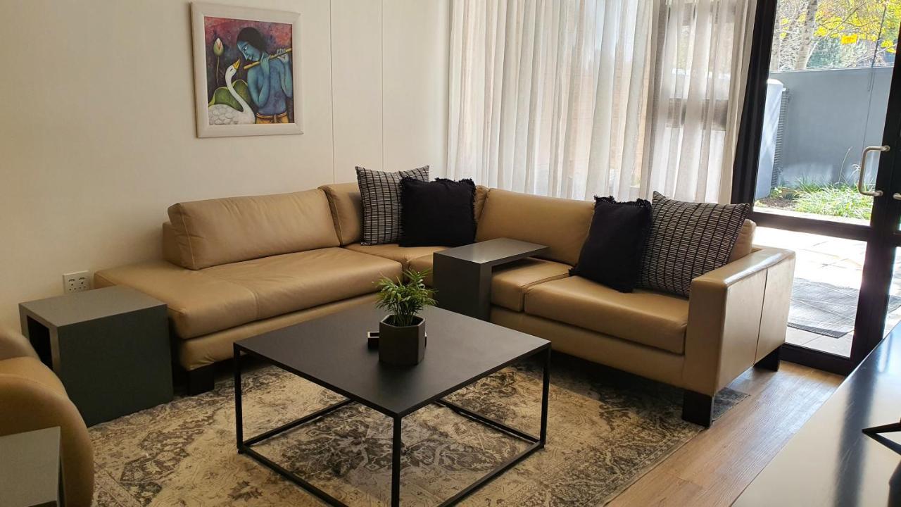 Zuri Residences At Degrees *