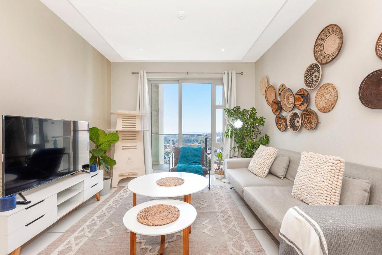 Tyrwhitt Luxury In Rosebank Johannesburg