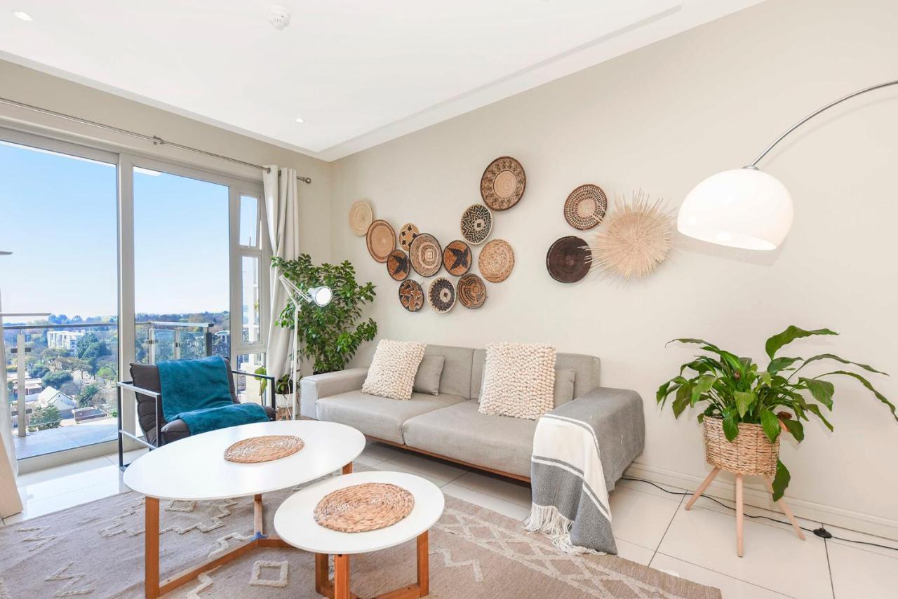 Tyrwhitt Luxury In Rosebank * Johannesburg