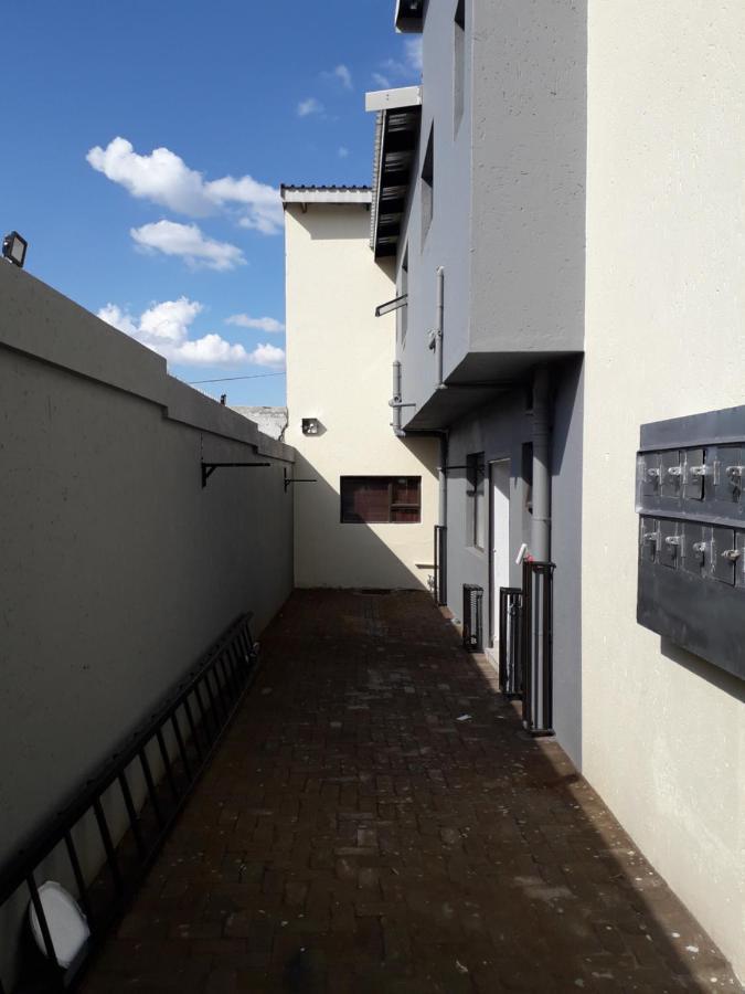 Aparthotel Mofolo Heights *