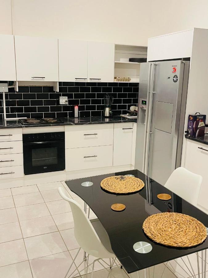 Homelinks In Kensington Bed & Breakfast