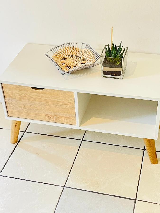 Homelinks In Kensington *