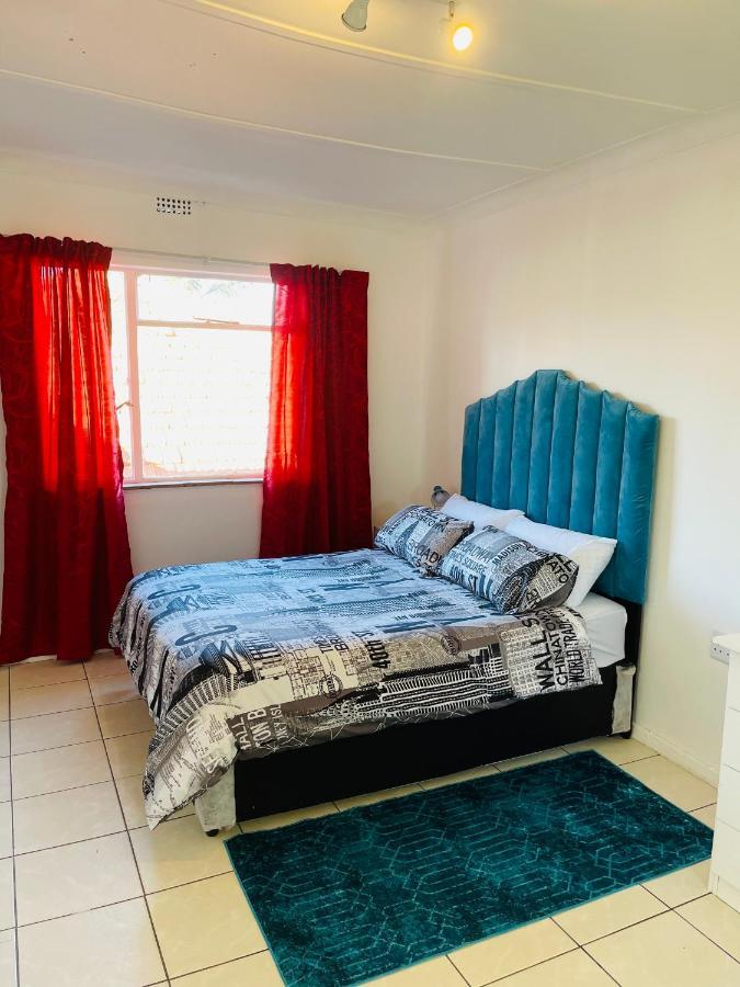 Homelinks In Kensington * Johannesburg