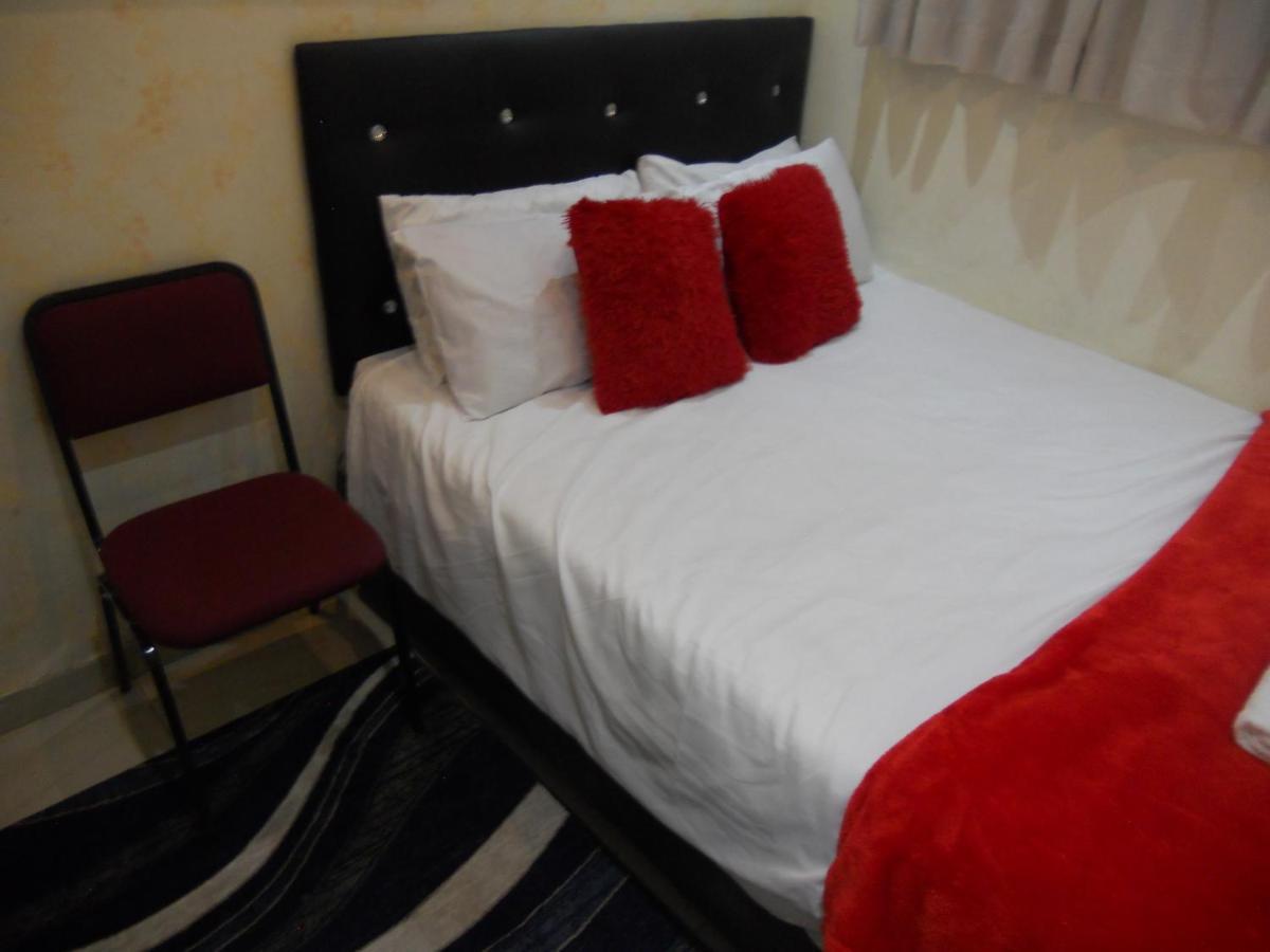 Mira Away * Johannesburg