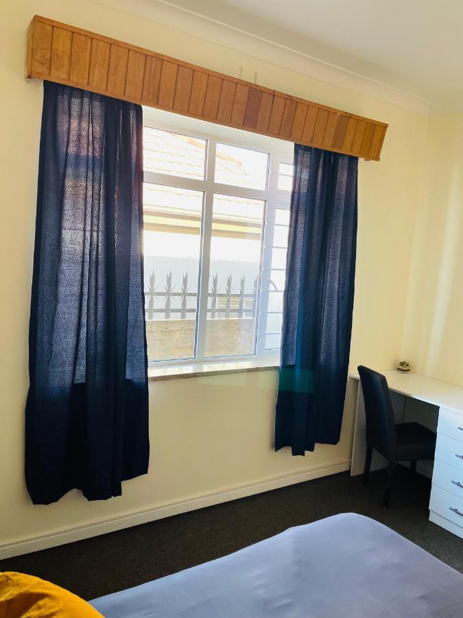 Homelinks In Kensington * Johannesburg