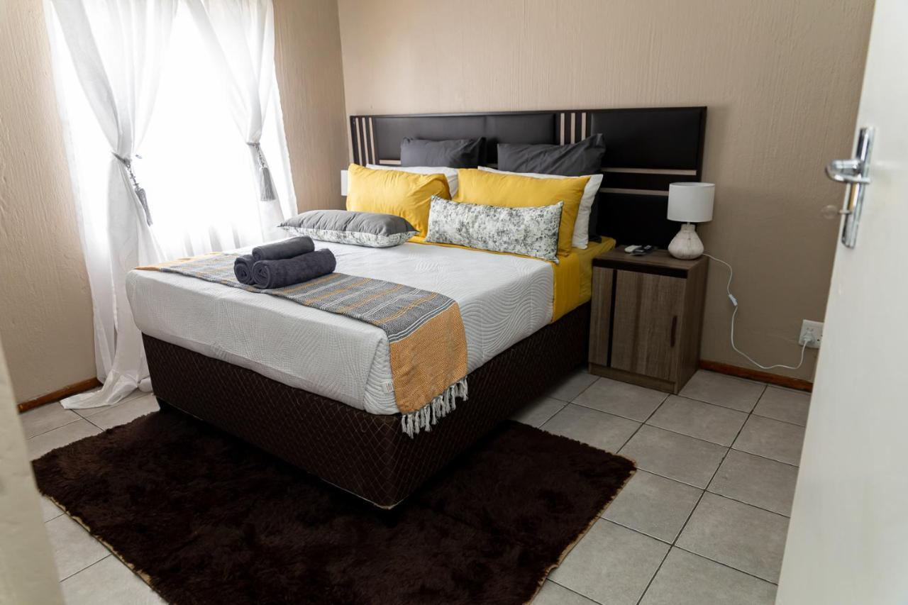 Aparthotel The Hide In Randburg