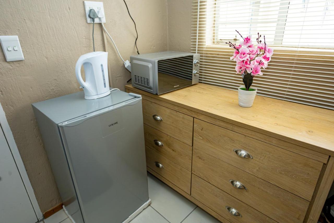 The Hide In Randburg Aparthotel *