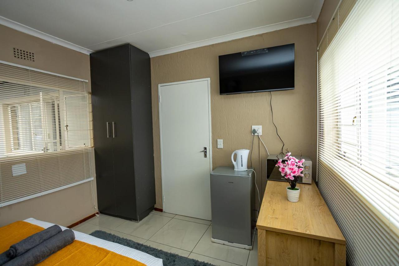 Aparthotel The Hide In Randburg