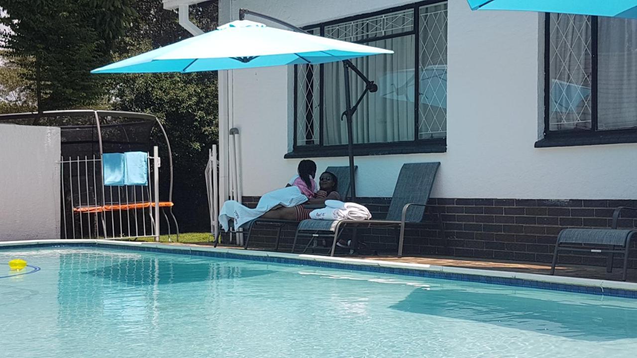 Bed & Breakfast The Royal Princess On Malibongwe Drive *