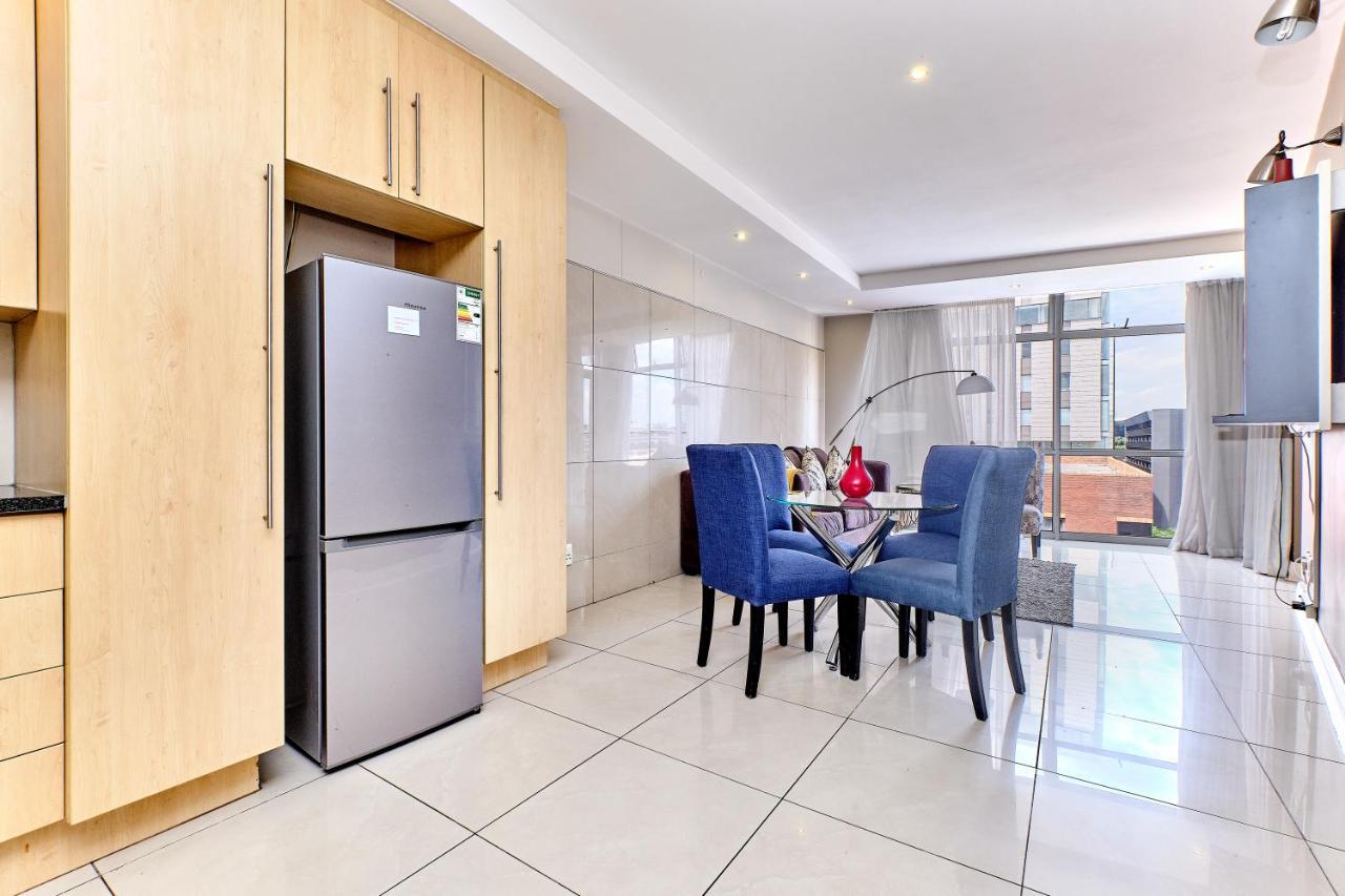 Sandton Serviced Apartments@hydro