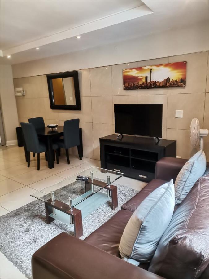 Sandton Serviced Apartments@hydro * Johannesburg