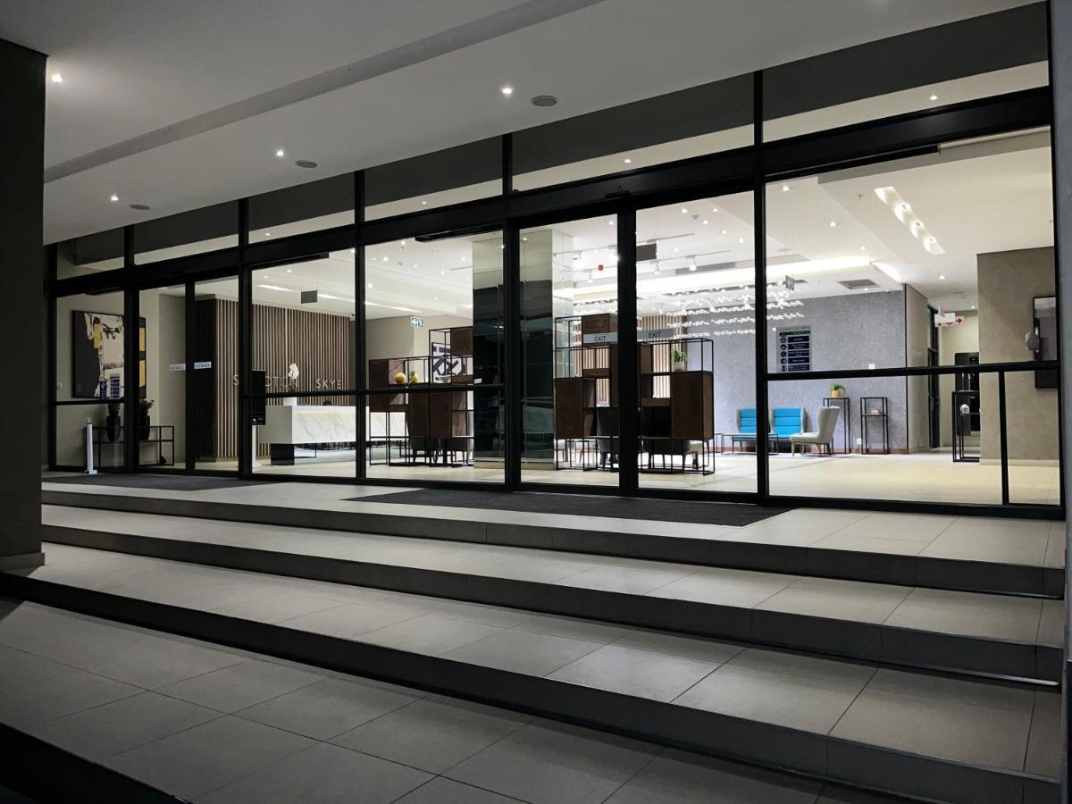 Sandton Skye Executive - With Inverter * Joanesburgo