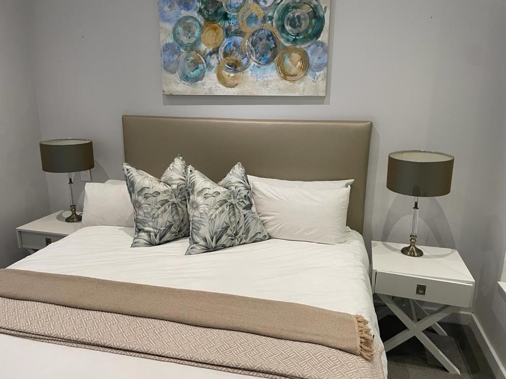 Sandton Skye Penthouse Căn hộ Johannesburg