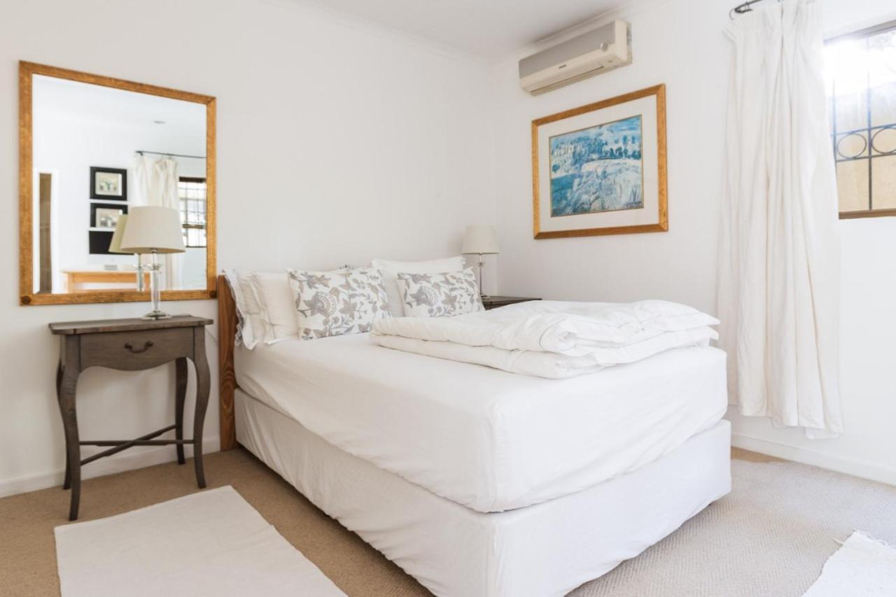 Sandton Casa Rosa Homestay *