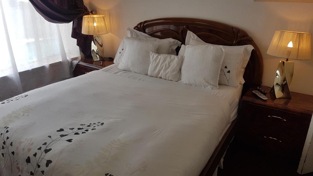 Bed & Breakfast The Royal Princess On Malibongwe Drive Johannesburg