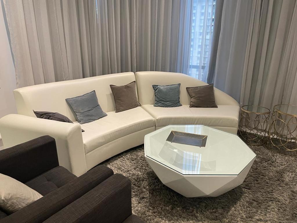 Sandton Skye Penthouse Căn hộ