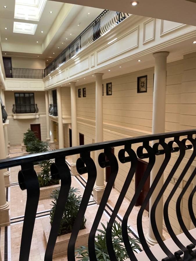 Apartment Luxury - Michelangelo Towers