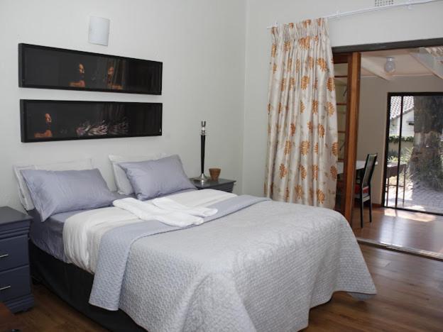 Urbanzuluhouse Guest house