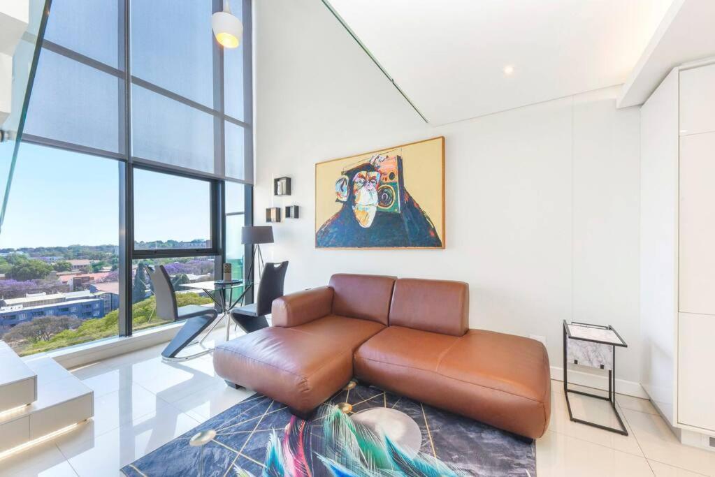 Park 1 Bed Loft Style *