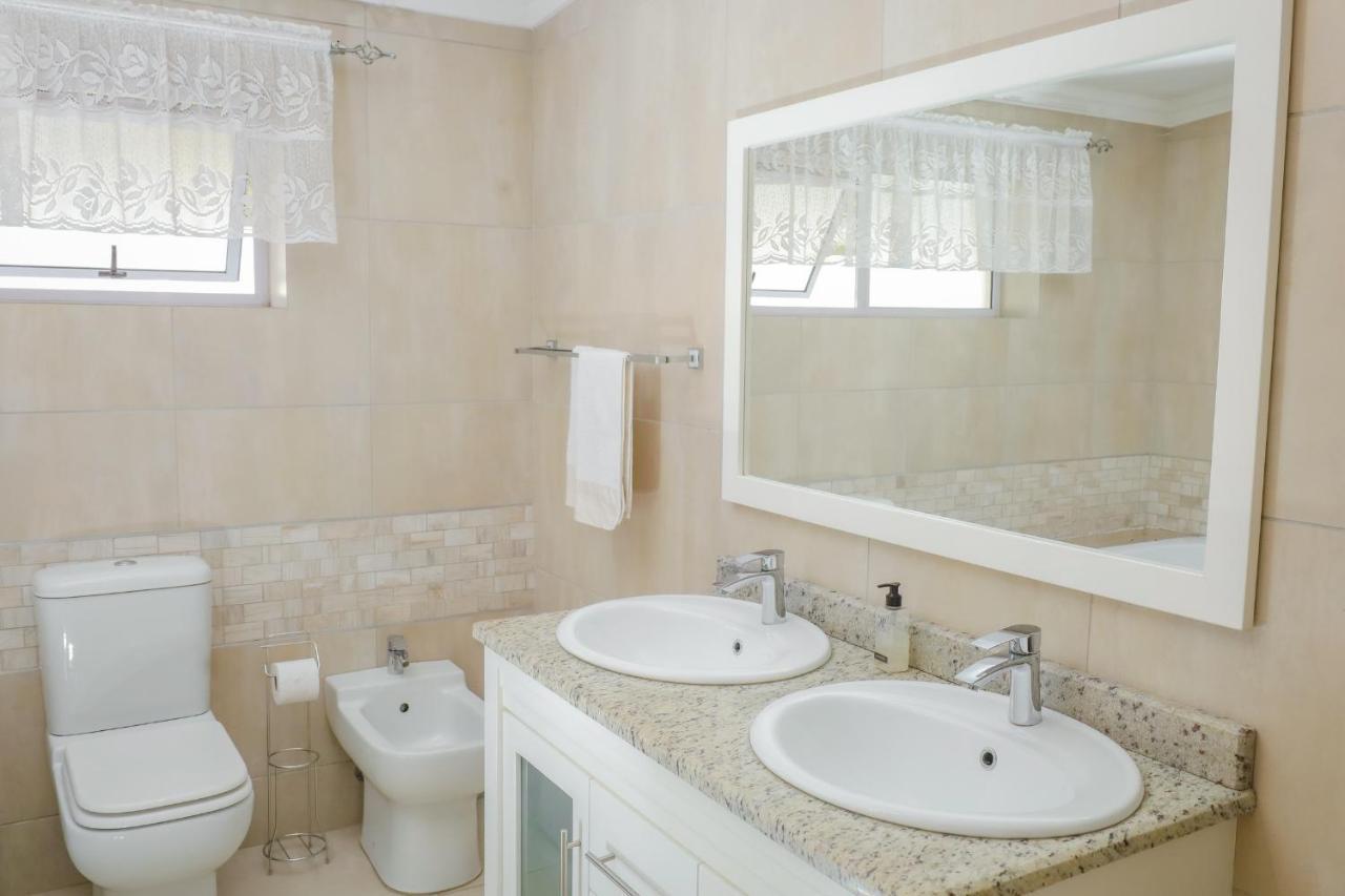 Guest house Prestige By Homelinks *