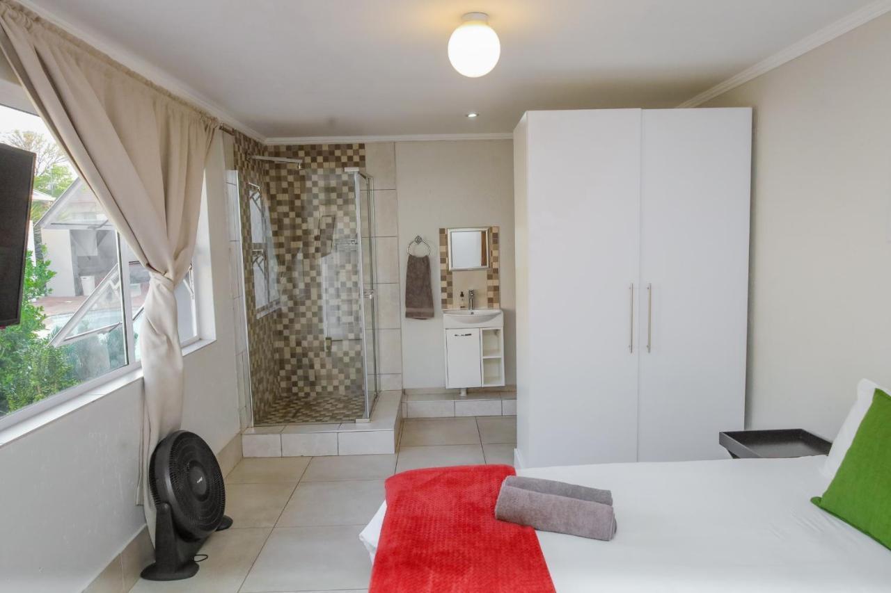 Guest house Prestige By Homelinks *