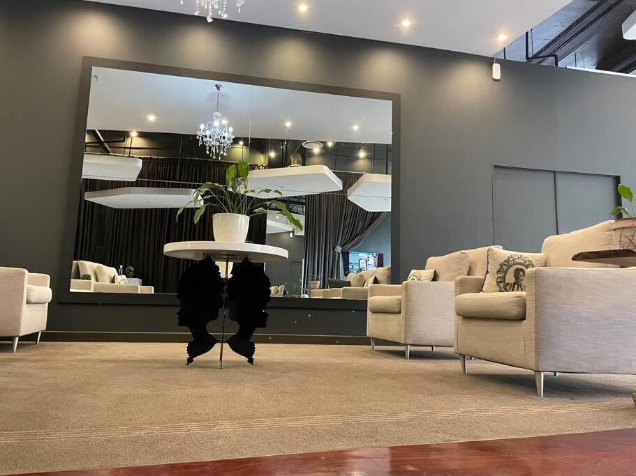 On 8th Apartment Johannesburg