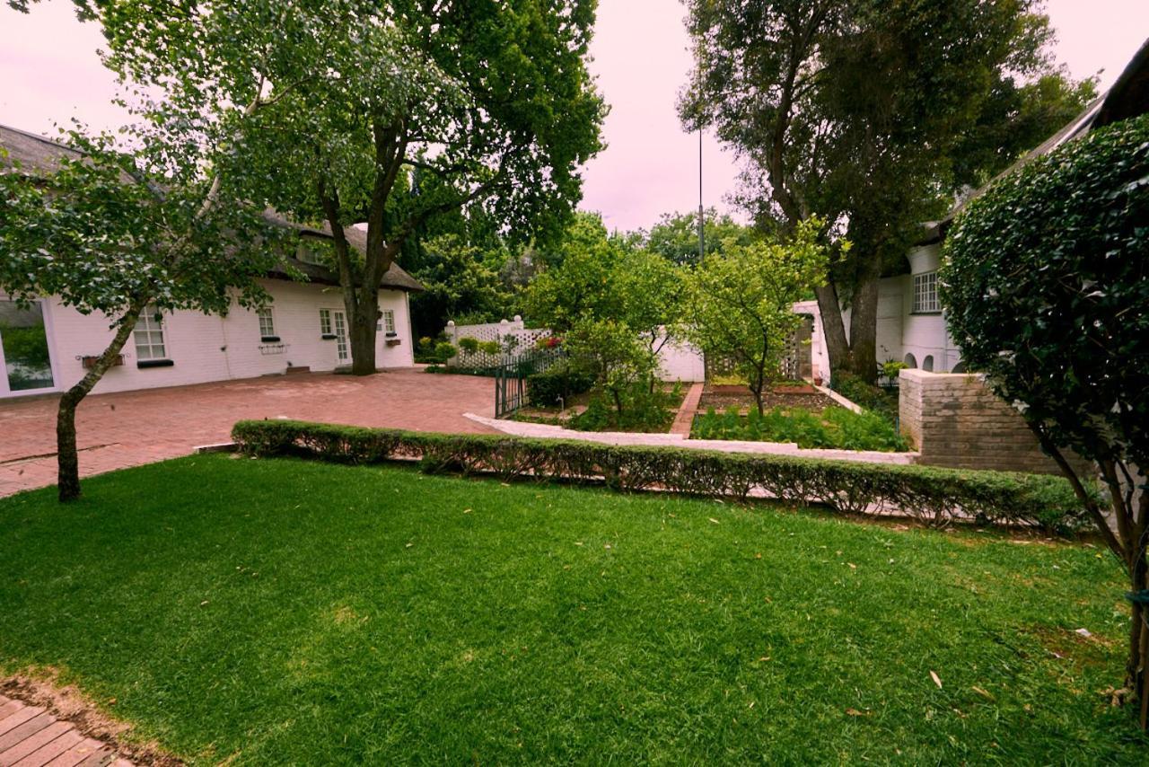 Gasthof Sandton Country Manor *