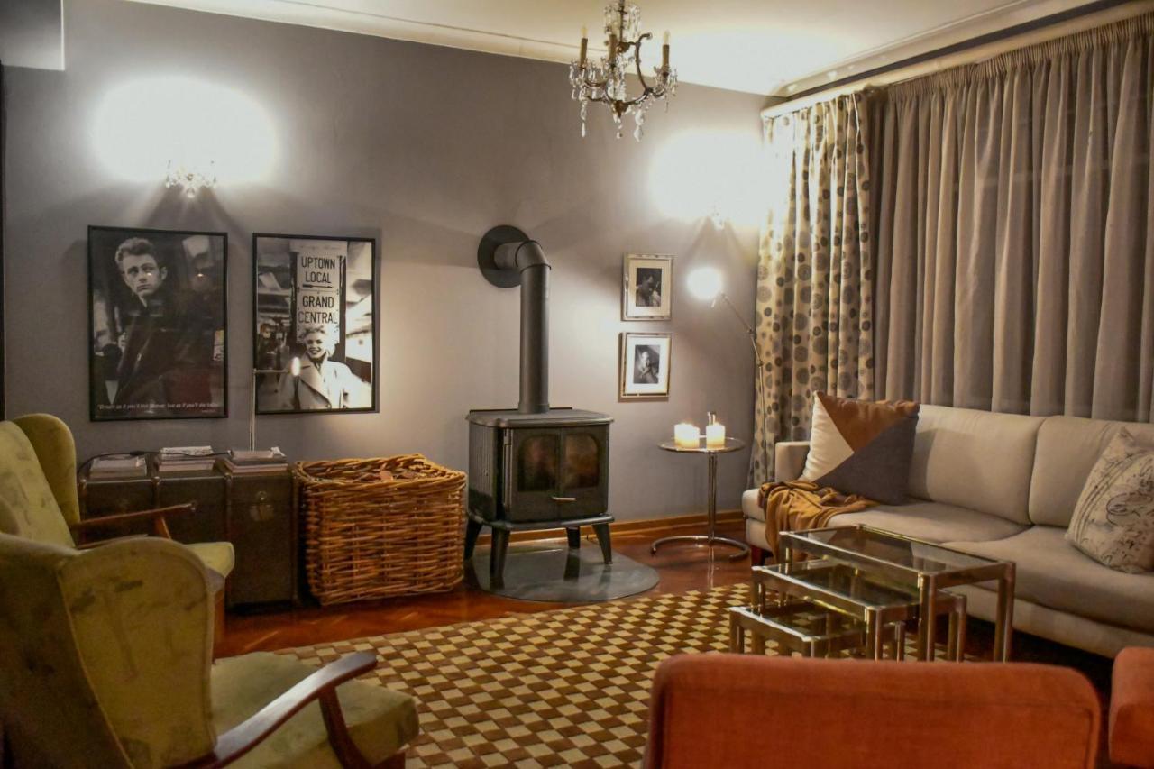 The White House Bed & Breakfast