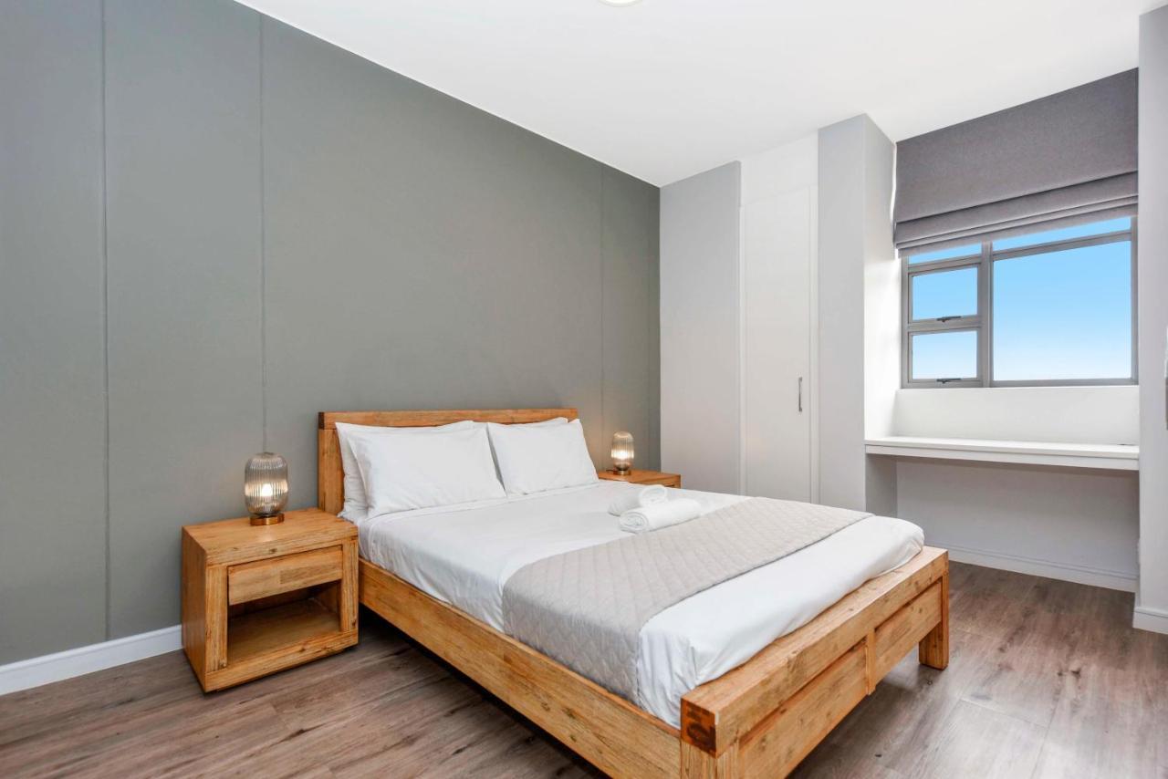 Apartment Easy - The Median Rosebank Johannesburg