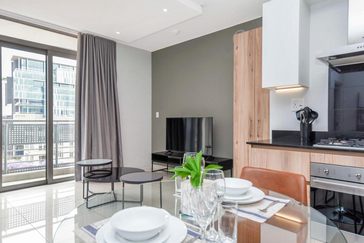 Easy - The Median Rosebank Apartment