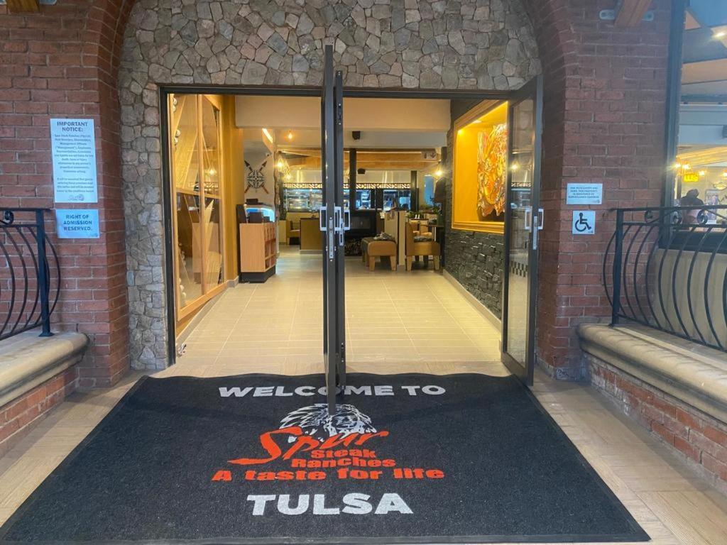 Hotel Garden Court Morningside Sandton Joanesburgo