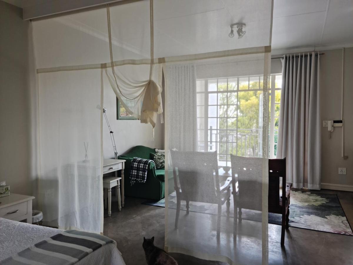 Apartment Maria's In Melville