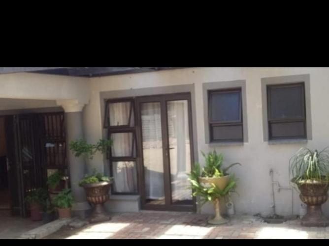 Cheryl's Fortress * Johannesburg