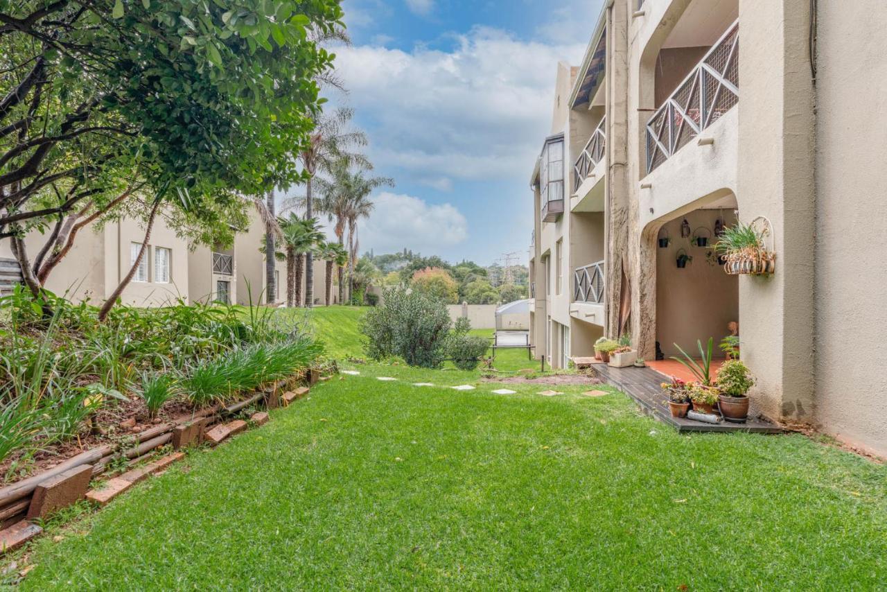 Modern 2 Bedroom In Vibrant Melville 99 Johannesburg
