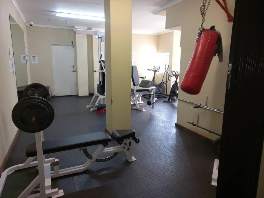 Apartment Modern In Culturally Vibrant Melville 22 *