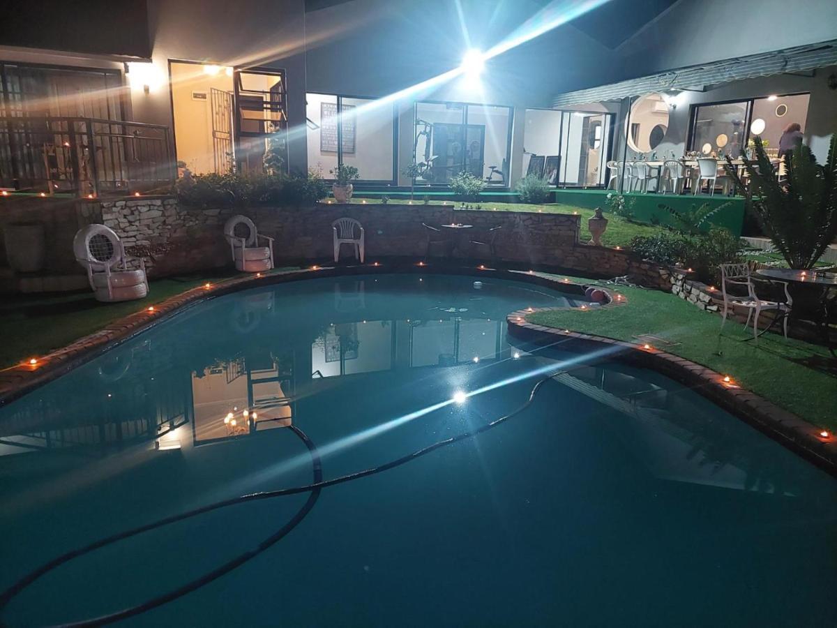 Muco 3* Johannesburg
