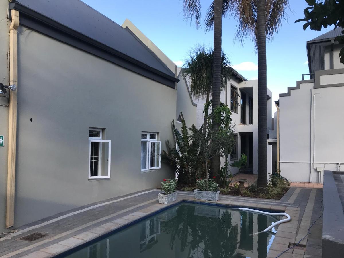 Aluve Ở trọ Johannesburg
