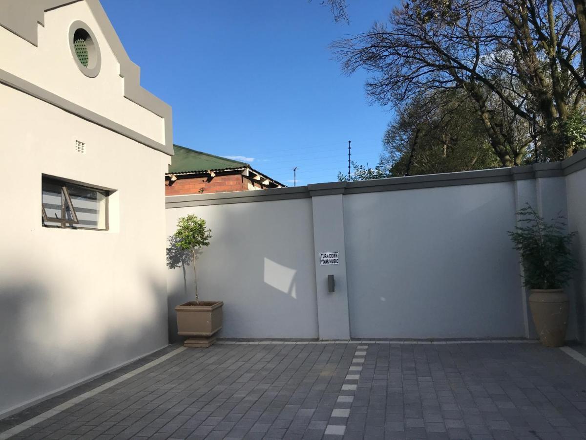 Aluve Ở trọ Johannesburg